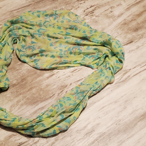 Various Scarfs - 5$ each - Picture 11 of 12